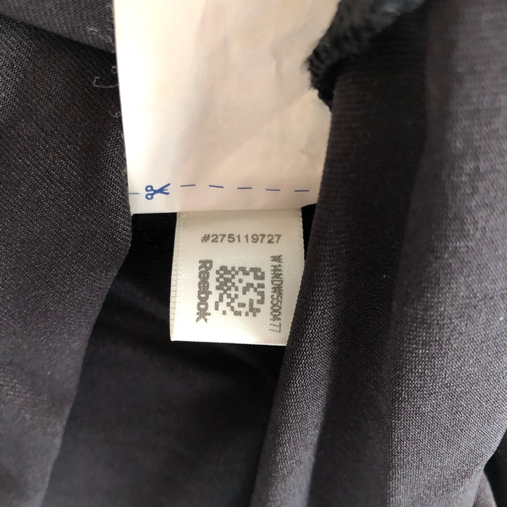 Reebok Play Dry Tank Athletic Top - Like New! - Picture 8 of 10